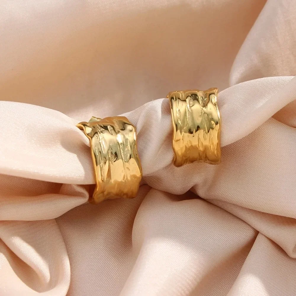 New Wide Hoop 18K  Gold Stud Earrings, wonderful Earrings, wow Earrings - Picture 6 of 8